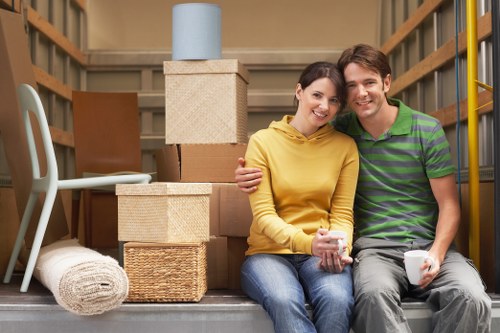 Local packing support for a flat move in Kentish Town with narrow access